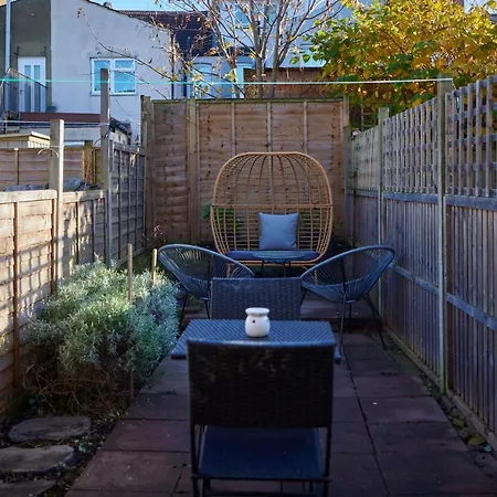 The Leyton Midland Crib - Cozy 2Bdr Flat With Study Room + Garden London Exterior photo