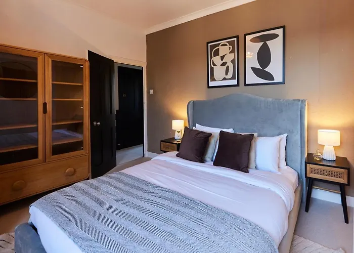 The Leyton Midland Crib - Cozy 2Bdr Flat With Study Room + Garden